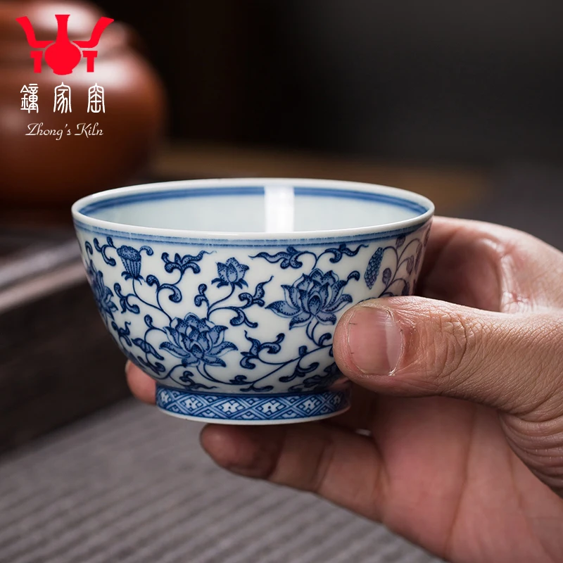 

Zhongjiayao chaiyao Master Cup single hand painted blue and white tea cup handmade Jingdezhen tea set tangzhilian teacup