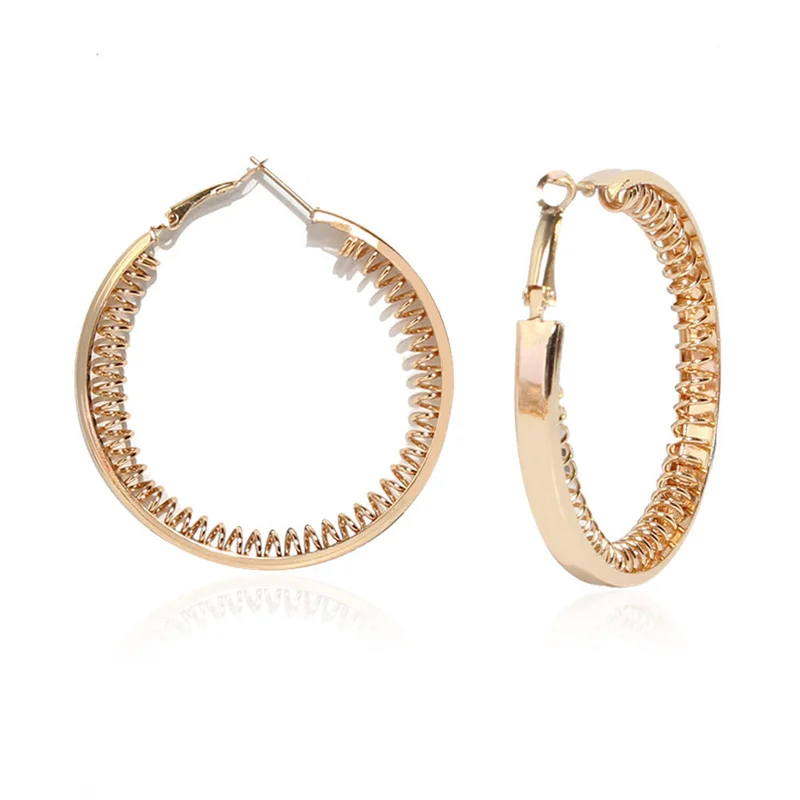 

Retro Simple Alloy Geometric Round Hoop Earrings Fashion Woman Temperament Elegant Gold Earrings Vintage Punk Style Jewelry Gift