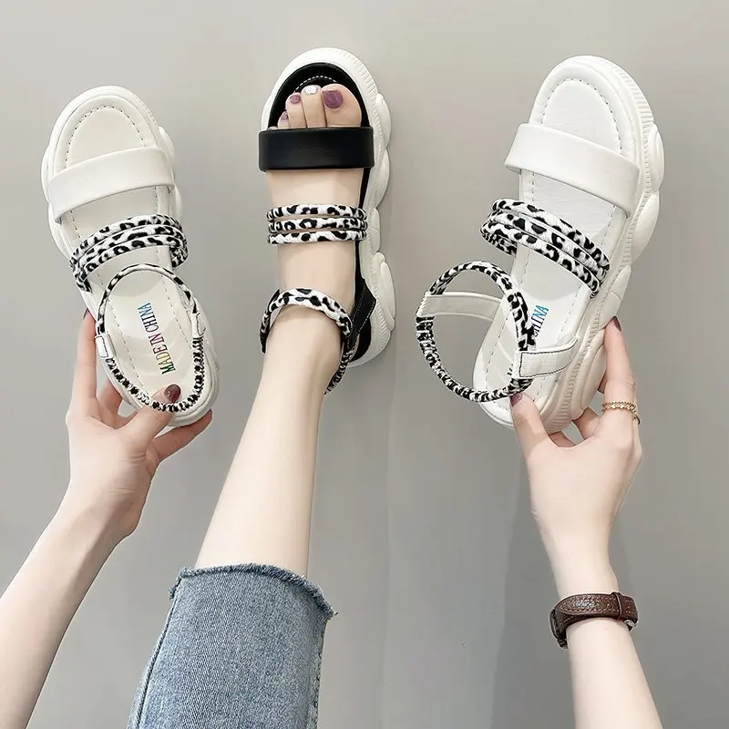 

Sports Sandals Platform Wedges Slippers 2021 Summer Velcro Buckle Thick Bottom Letter Women Beach Slides Casual Anti-slip Shoes