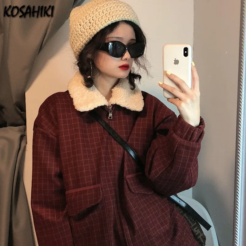 

Женская короткая клетчатая куртка в японском стиле, с меховым воротником