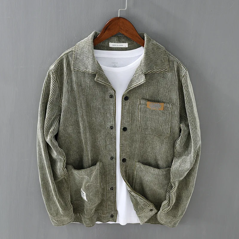 

Yh2076 Japan Style Men Corduroy Jacket Thicken Vintage Fashion Trendy Campus Youth Patchwork Multi-Pocket Long Sleeve Male Coat