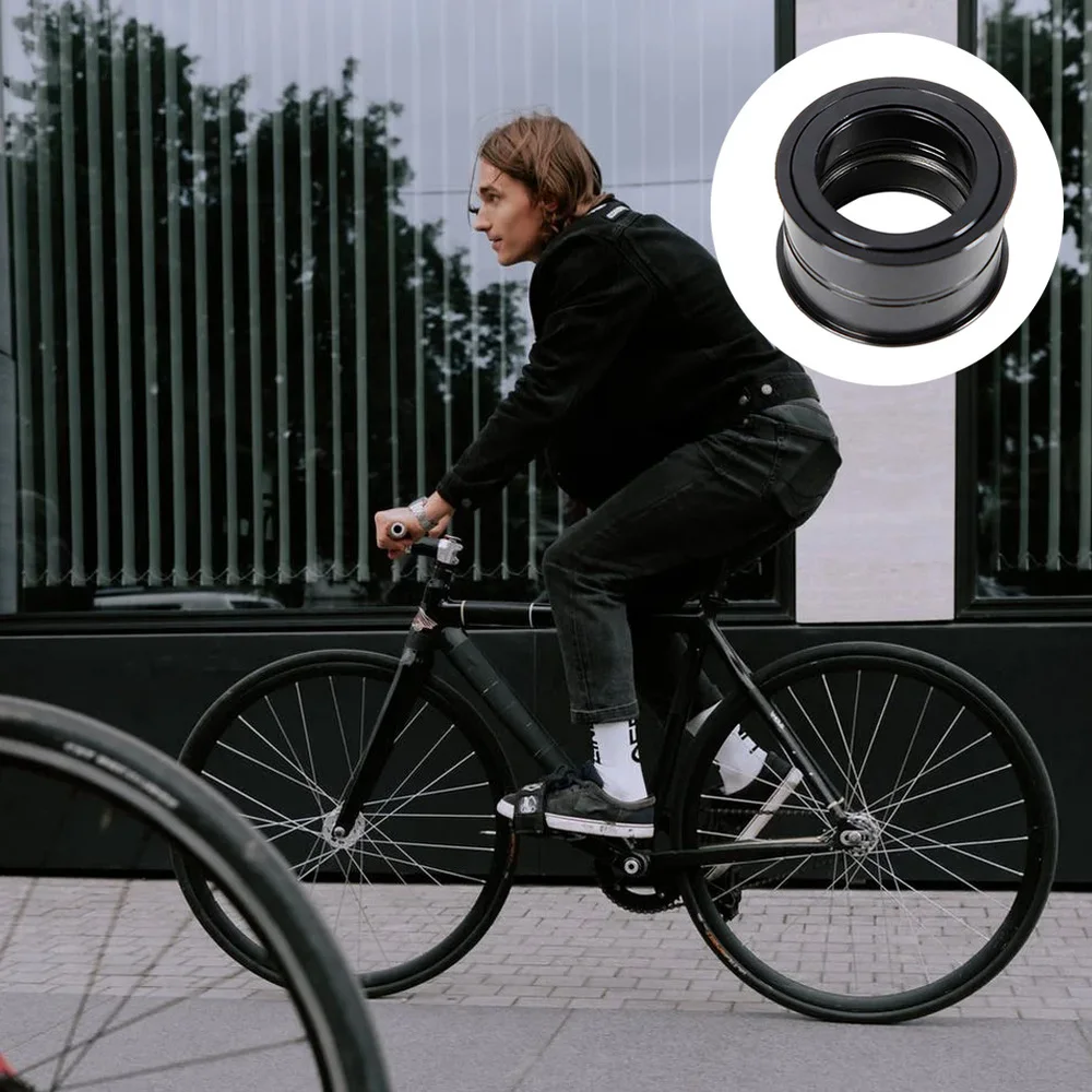 

1pc Mountain Bike Road Bike Practical Pressed-in Bearing Bottom Bracket (Black)