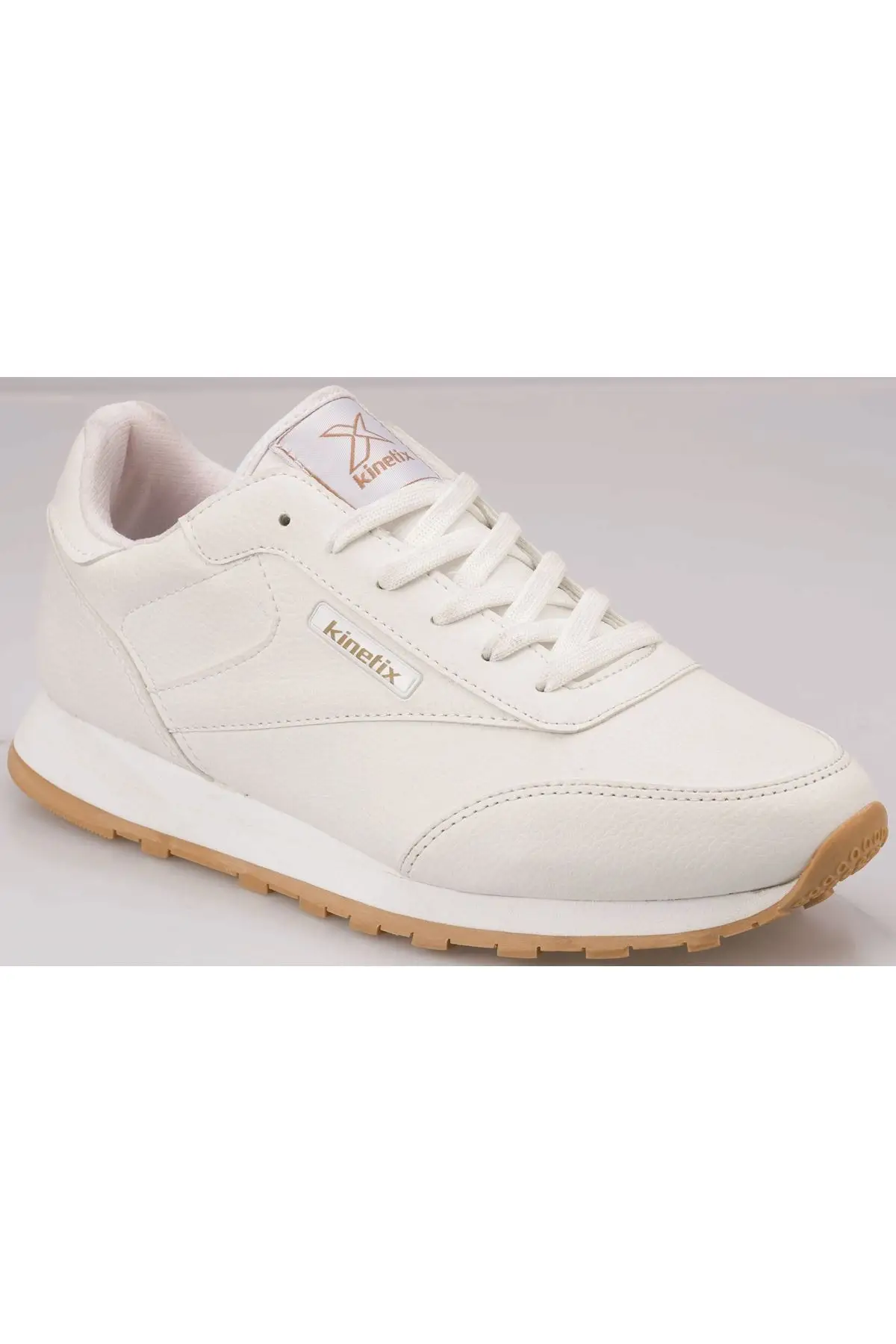 

SarEn As00275399 100430319 Lower Pu M 9pr Male Sports Shoes White (Kinetix)