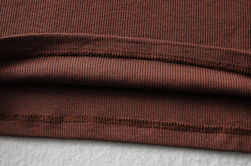 

Women High Neck Long Sleeved Rib T-shirt
