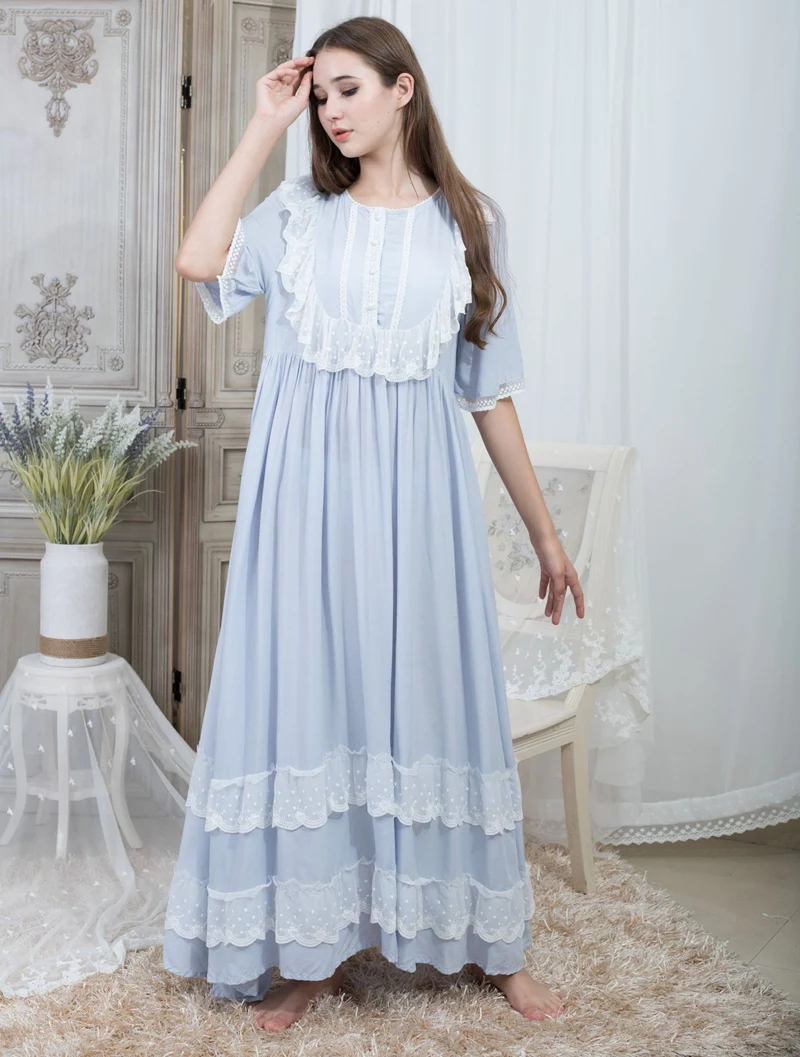 

European Royal Style Ultra Long Retro Loose Sleeping Gown Women Sleeping Dress