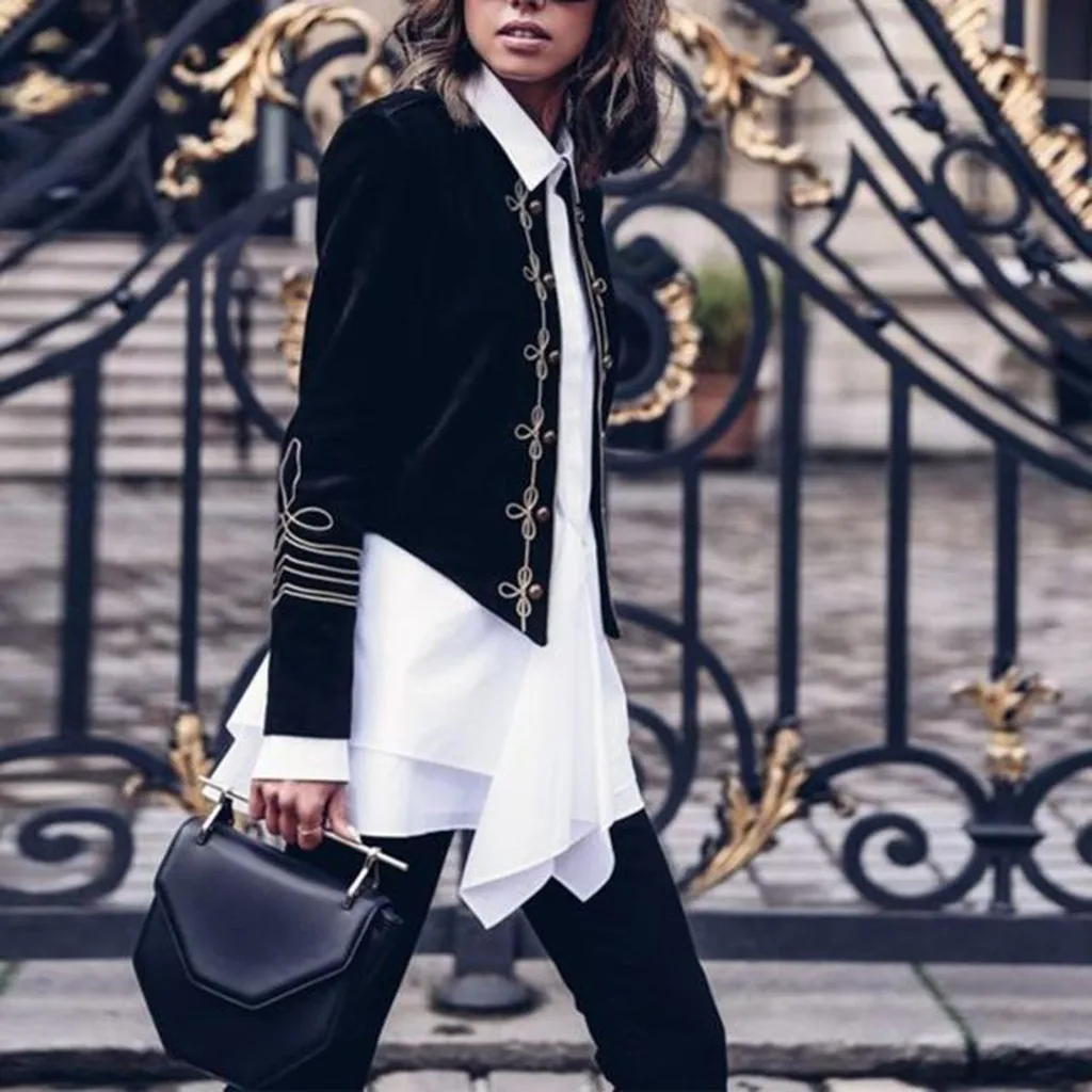 Женское пальто и куртки зимнее Ретро стимпанк готическое на пуговицах в стиле