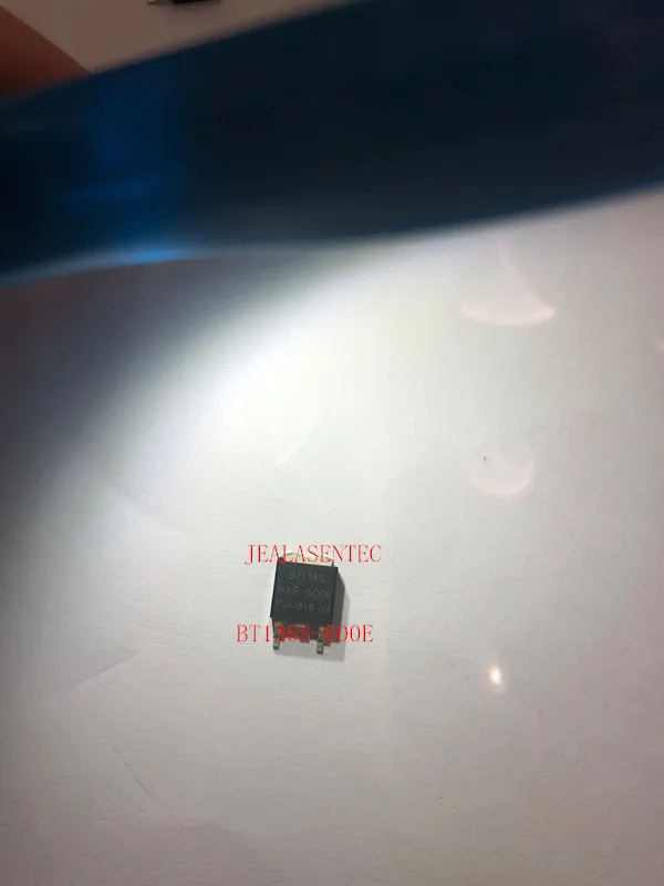 Бесплатная доставка 10 шт./лот BT136S 600E BT136 TO 252 SMD TRIAC|Регуляторы