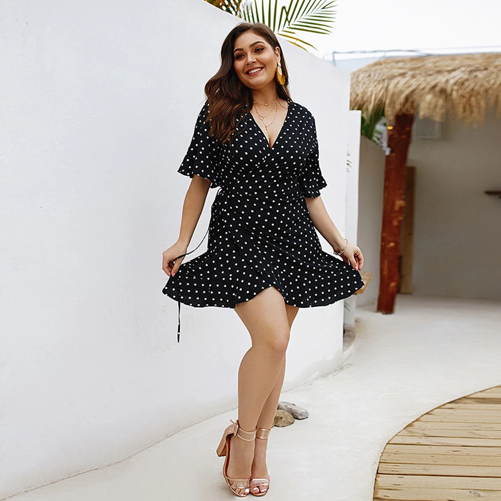 Женское винтажное платье в горошек мини большого размера с коротким