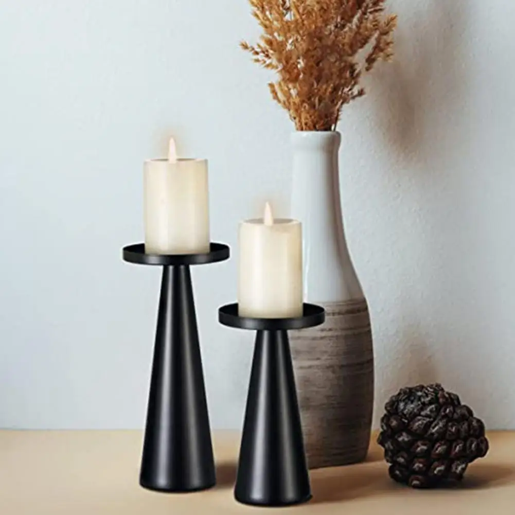 

2Pcs/Set Candle Stick Holders Versatile Easy to Grip Black Desktop Retro Candlelight Holder Household Supplies