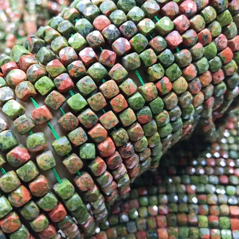 Бусины россыпью зеленого унакита граненые 5-5 5 мм оптовая продажа для творчества |