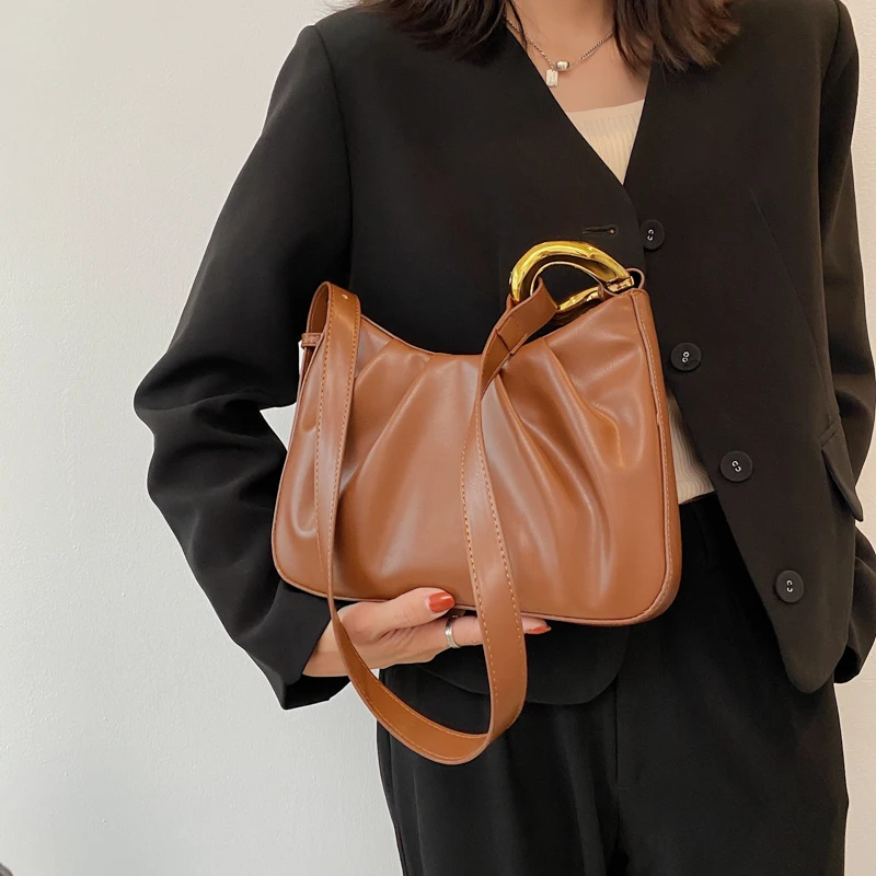 

Fashion Simple Crossbody Bags Ruched Women Shoulder Bag Luxury Soft Pu Leather Messenger Bag Baguettes Shape Small Purses 2021