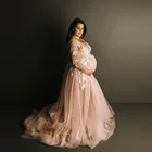Платье для беременных с длинным рукавом и аппликацией