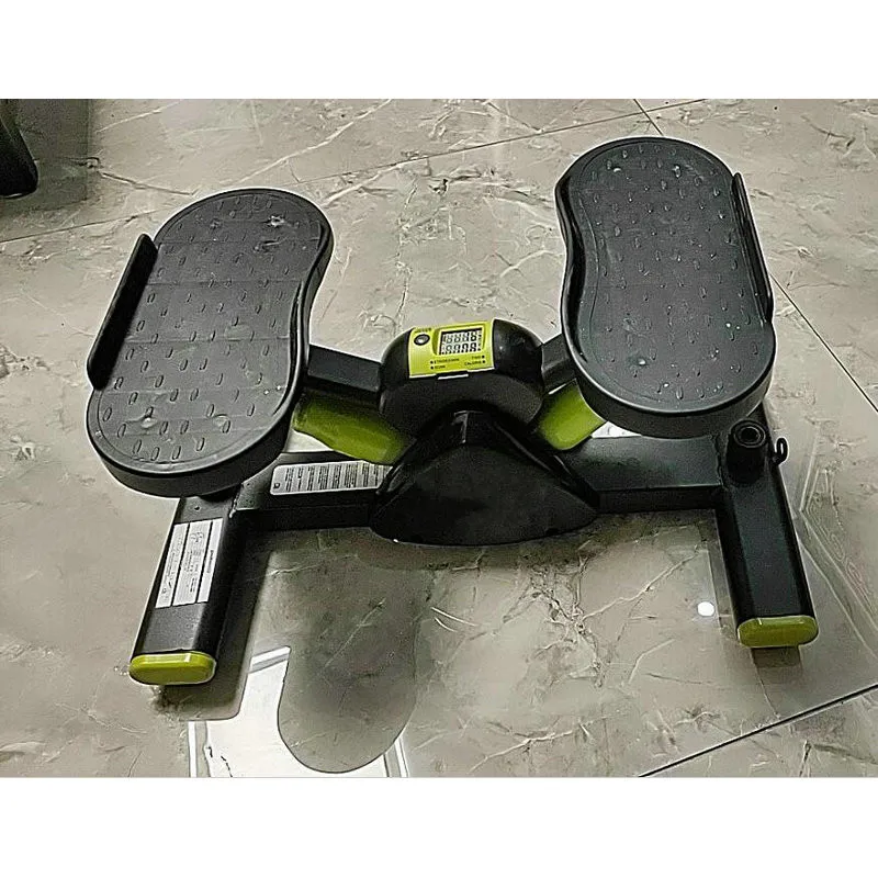 저렴한 실내 계단 스테퍼, 여성과 남성을 위한 휴대용 홈 체육관, V형 스포츠 모드 등반 기계, 심장 운동 스테퍼