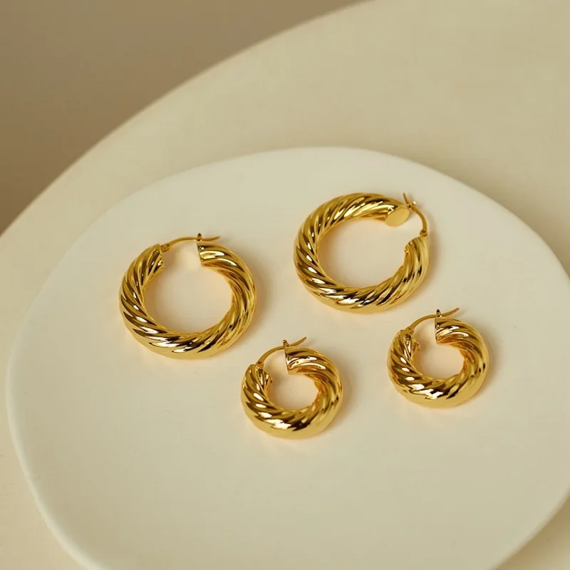 

14k Gold C-Shaped Earrings Retro Circle Round Vintage Geometric Charms Twisted Hoop Ear Ring Summer Jewelry INS Popular
