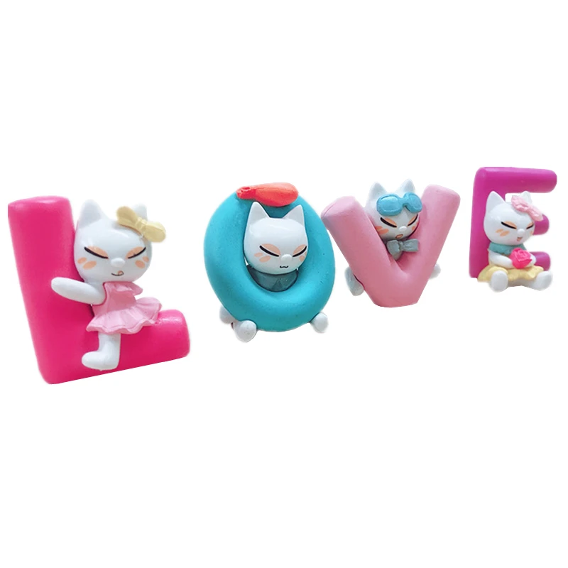 

4pcs Cartoon Love Cat Cute Animal Plastic Toy Children's Toys Home Car Office Cake Decoration Mini Ornaments Kids Birthday Gift