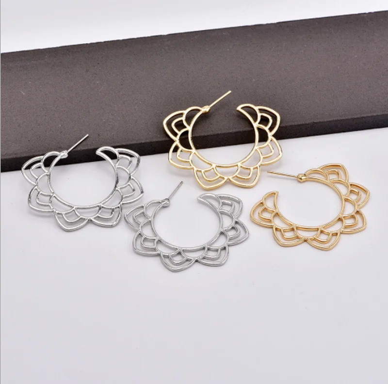 

Simple Women Hollow Flower Drop Earrings Exquisite Female Earring Fashion Jewelry