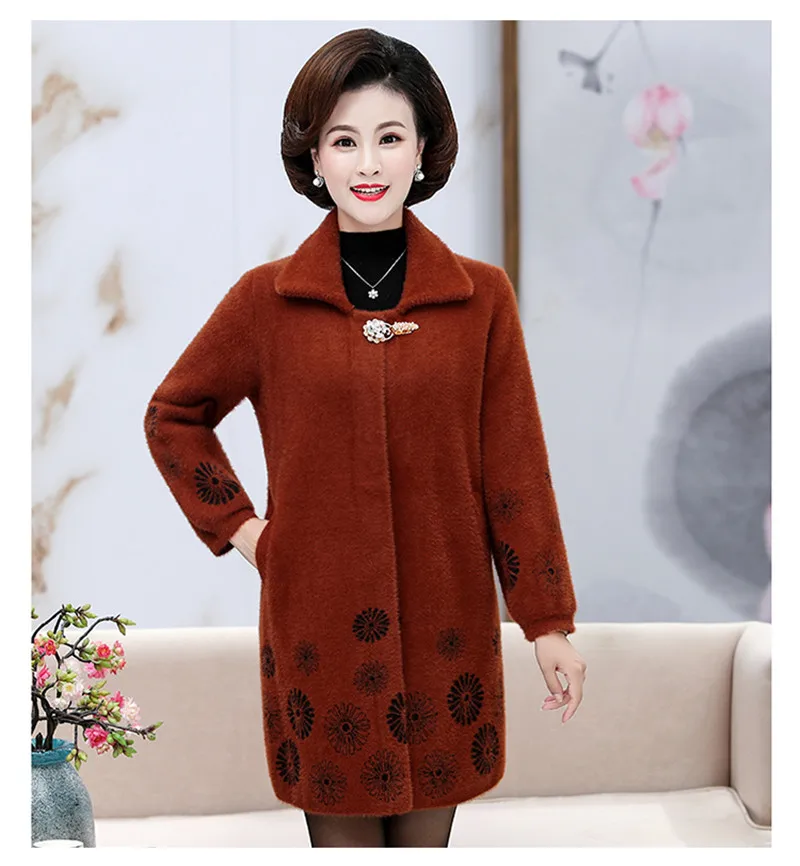 Autumn Winter Middle-aged Women Cashmere Sweater Jacket Large Size Women Imitation Water Velvet Coat 5XL High Quality W1419