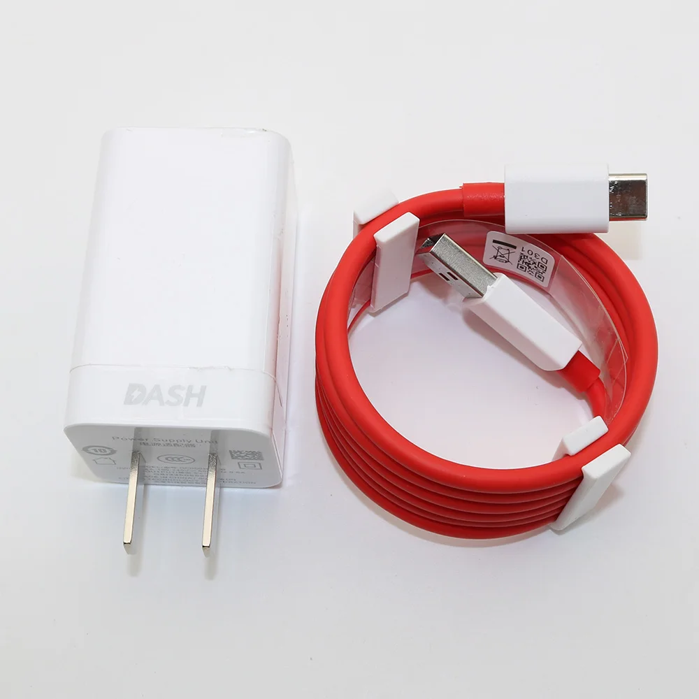 Оригинальное автомобильное зарядное устройство OnePlus 6 для приборной панели