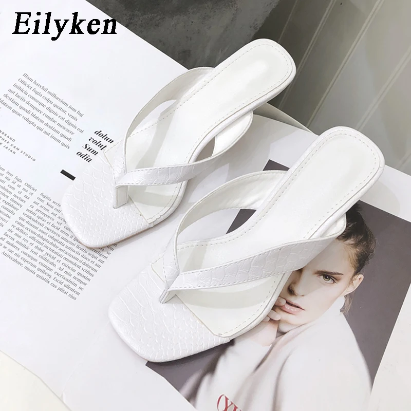 Eilyken; сезон лето; модные дизайнерские вьетнамки из змеиной кожи; шлепанцы без задника; босоножки на среднем каблуке; пикантная женская элегантная обувь для отдыха; Новинка года