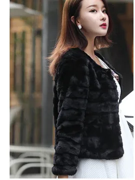 

Casaco Feminino 6XL Office 2020 Autumn Winter Warm 2020 Elegant Short Design Luxury Fox Fur Jacket Coat Female Faux Fur V632