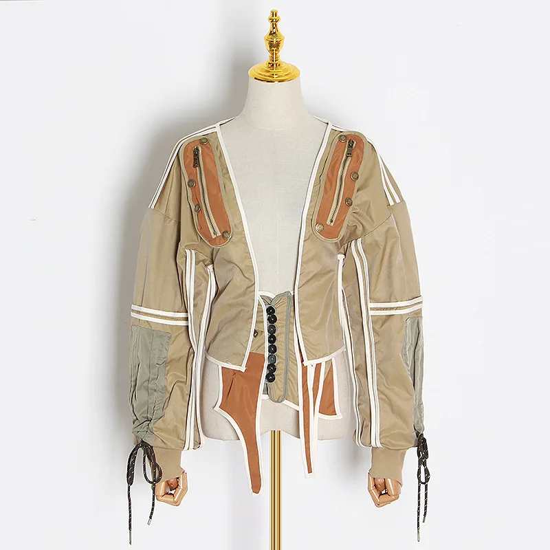 

fashion fashion brand spring and summer 2020 new fashion women's wear stitching and color contrast design coat top