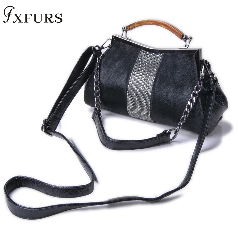 

2020New Horsehair Fur Female Bag Real Fur Bag Wrist Hand Bill Lading Shoulder Bag Cross-slung Fashion Chain Bag Winter Diamond