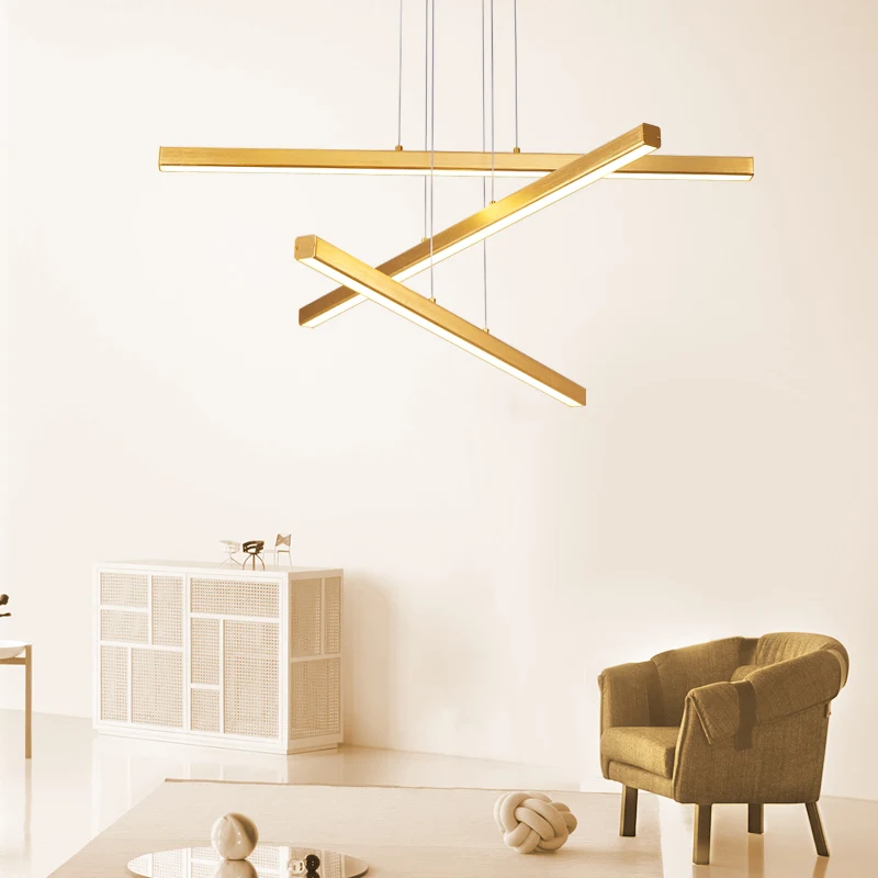 Современный простой светодиодный золотой и черный алюминиевый светильник для