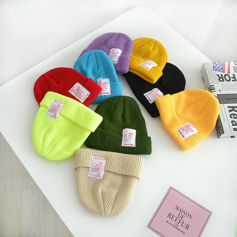 Детские трикотажные Beanie Hat Baby Мальчики Девочки Карамельный цвет головным убором детская осень-зима теплые теплая шапка Мягкие Твердые крышки Muts для От 2 до 8 лет
