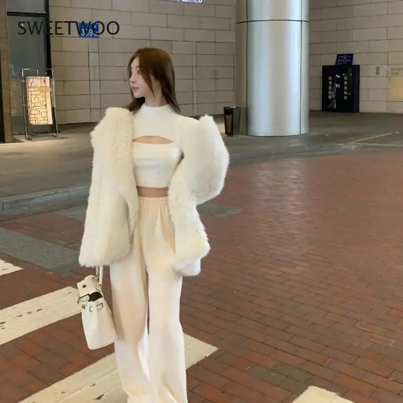 Faux Natural Fur Small Fragrance Wind Senior Sense of White Temperament Famous Lady Female Warm Leather Coat High Quality 2022