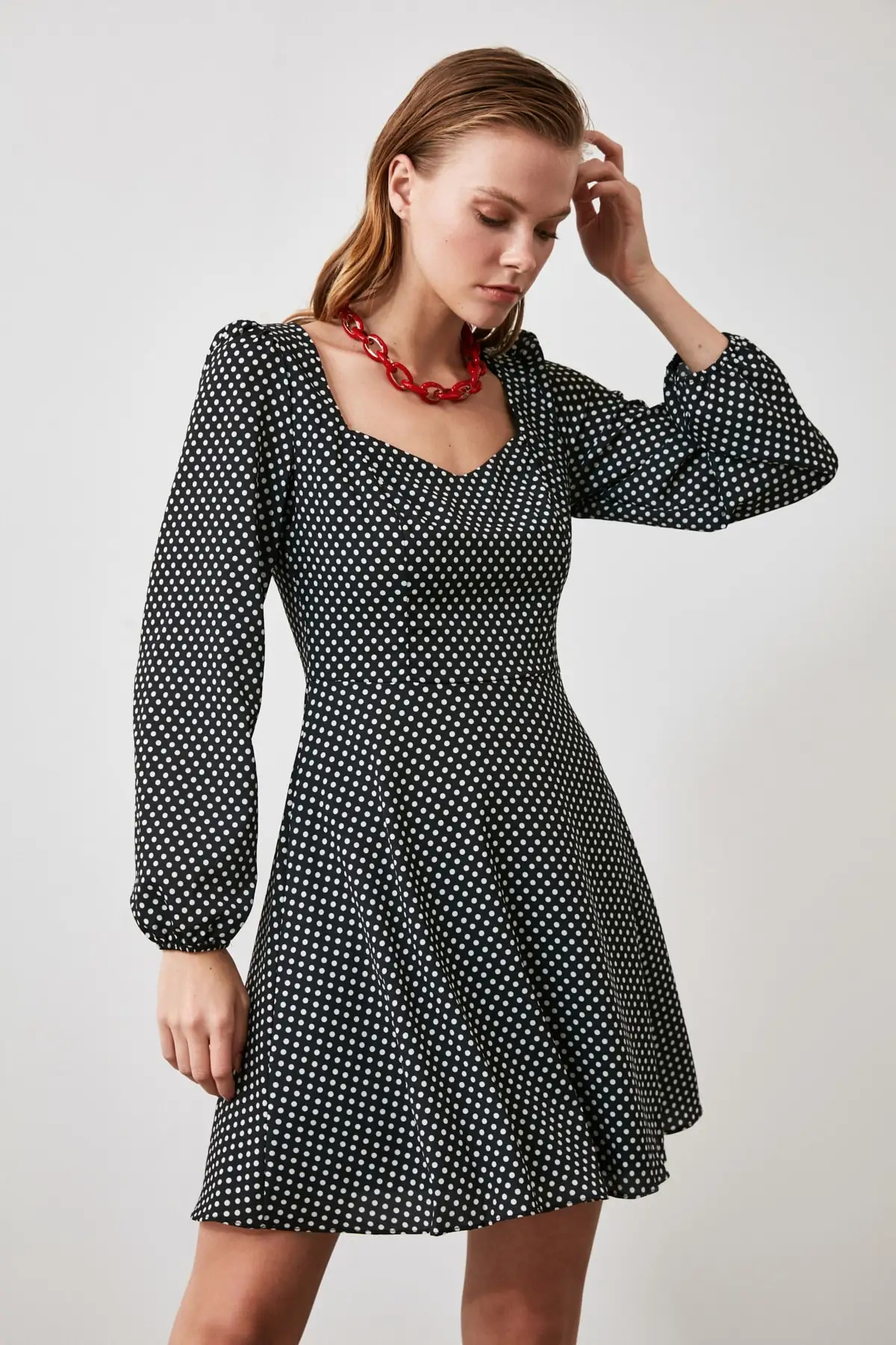 

Trendyol Flower Decorated Dress TWOAW21EL0190