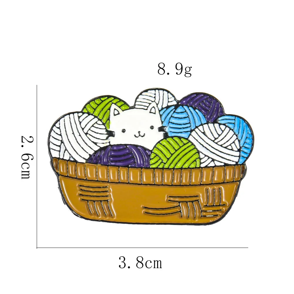 

2PCS Cartoon Cat Yarn Ball Brooches Lapel Pin Badge Creative Pins for Backpacks Clothes Decor DIY Jewelry Accessories Wholesale
