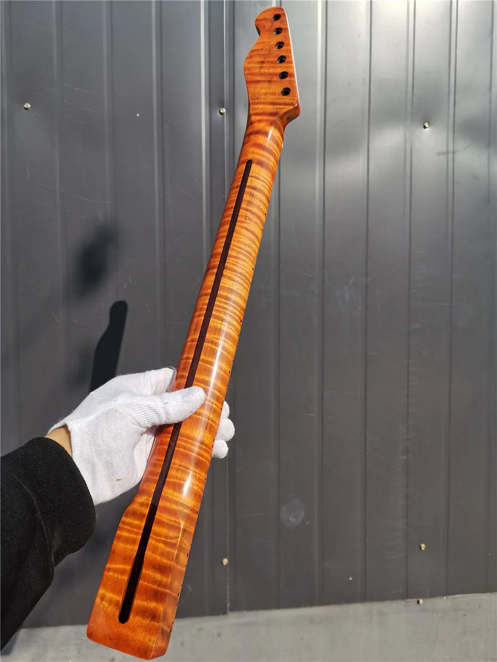

Гриф для электрогитары #27 Tiger Flam Maple, 21 лад, 25,5 дюйма, Незаконченный гриф Mapel # S4