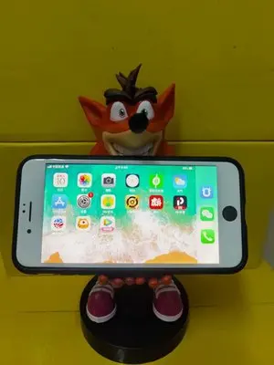 

20cm Anime Game Figure Crash Bandicoot PVC Action Figure Toys Game Mobile Phone Stand Collectible Model Toys