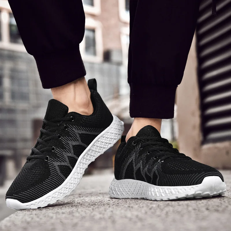 Мужские кроссовки для бега уличные дышащие с лезвием мужские Нескользящие