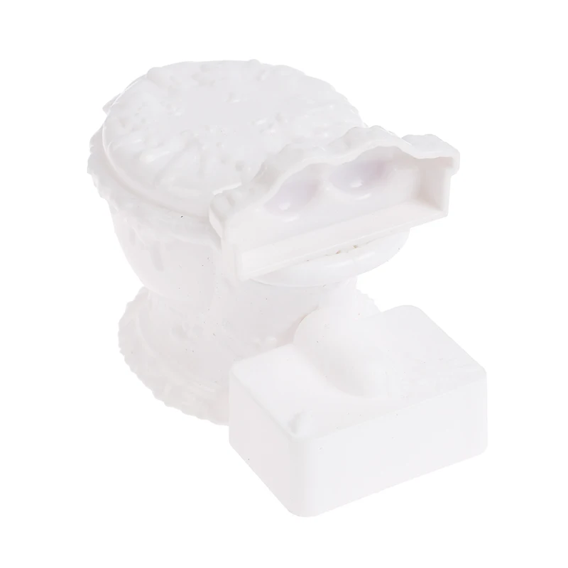 

1Pc Mini Doll House Decoration Toys Bathroom Ornament Miniature Toilet Doll Accessories Dollhouse Furniture White Toilet Model