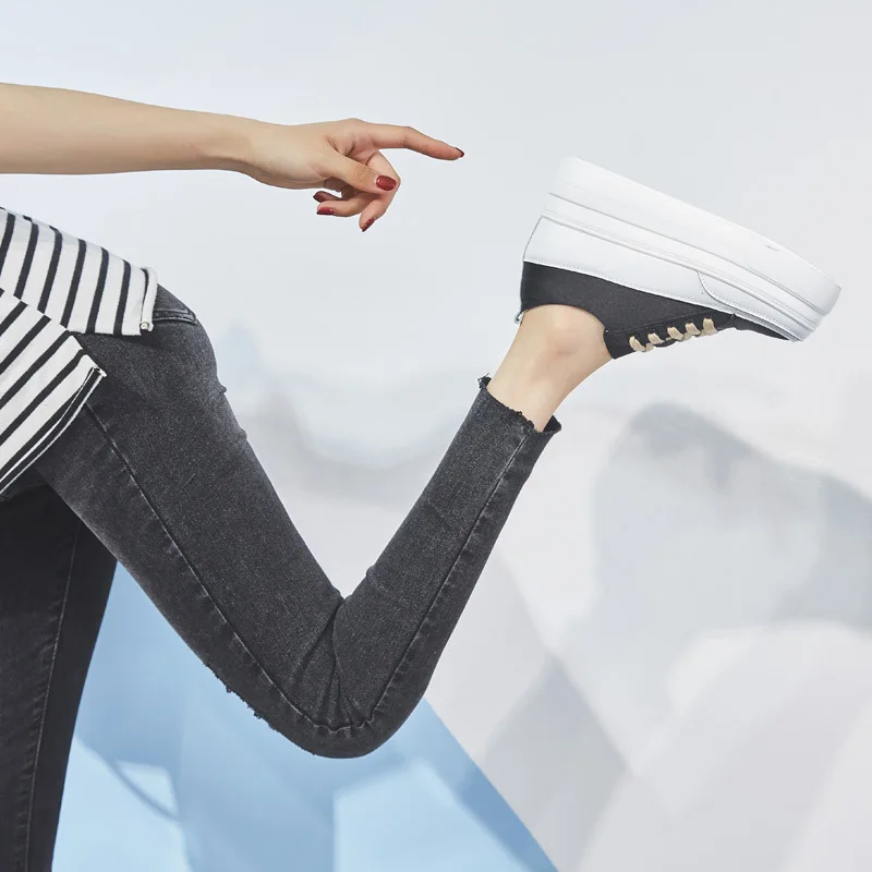 Женские кроссовки на толстой подошве Белые Повседневные Дышащие Мягкие