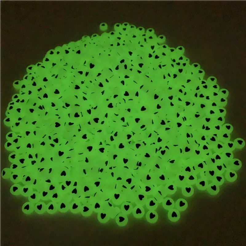 100 шт./лот 7 мм светящиеся бусины в форме белого сердца акриловые с отверстием для