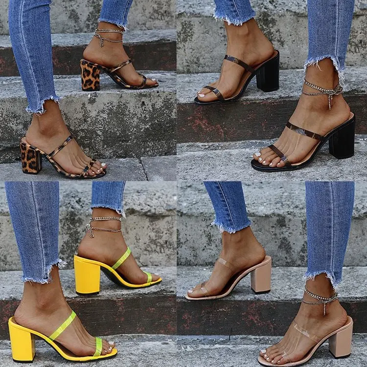 

New Summer Slippers Low Heels Slides Female Peep Toe Square Heel Slipper Brand Sandals Women Slipper Big Size 43 Flip Flops