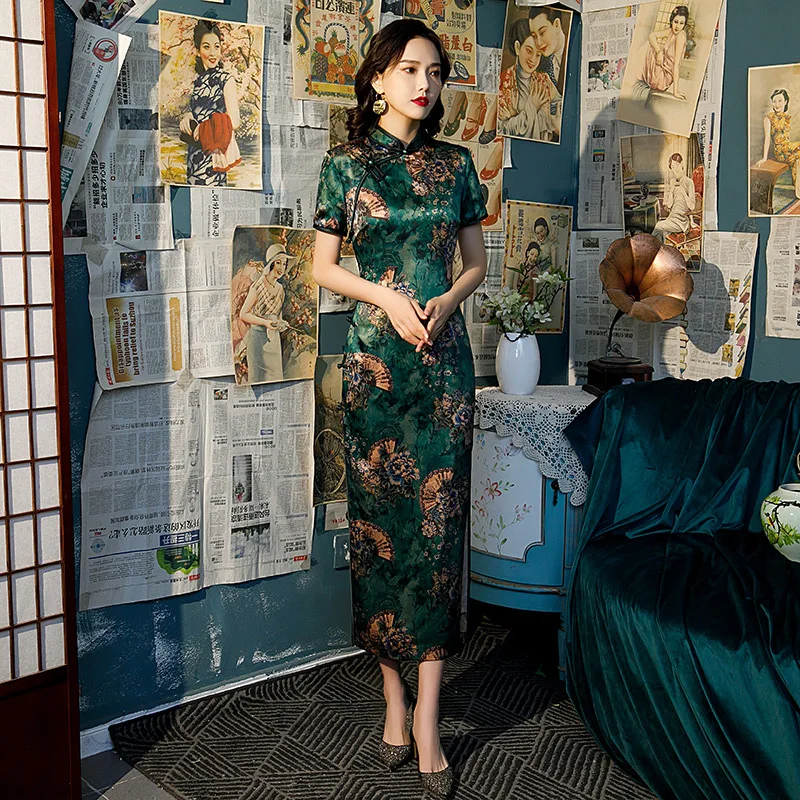 

Женское длинное платье для выпусквечерние вечера, зеленое атласное платье-Ципао с цветочным принтом, длинное вечернее платье