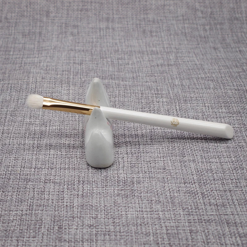 Профессиональная Кисть для макияжа ручной работы M105 кисть средних теней век