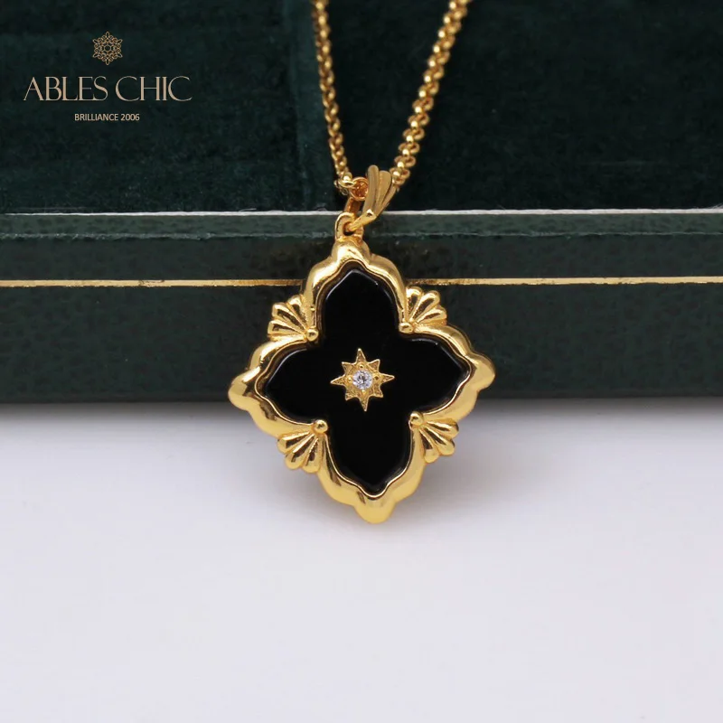 

18K Gold Tone Vintage Clover Flower Necklace 925 Silver Mother of Pearl Leaf Pendant CZ Shell Charm Women Necklaces C11N3S25038