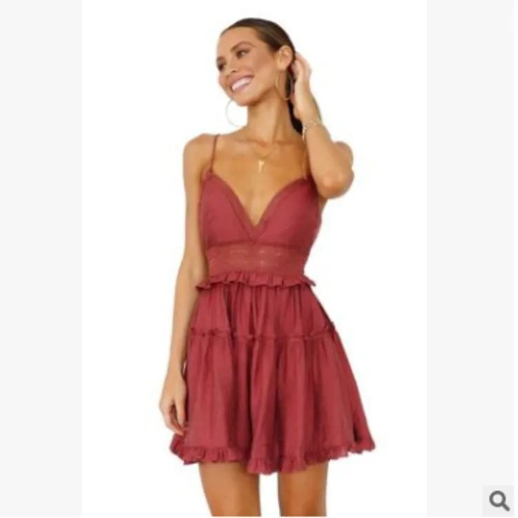 

Summer new sexy backless lace suspender dress