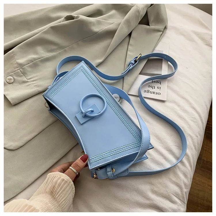 

Luxury Retro Totes Bags Baguette bags PU Leather Armpit Bag For Women 2020 Luxury Small Shoulder Handbag Female Fashion Tote Bag