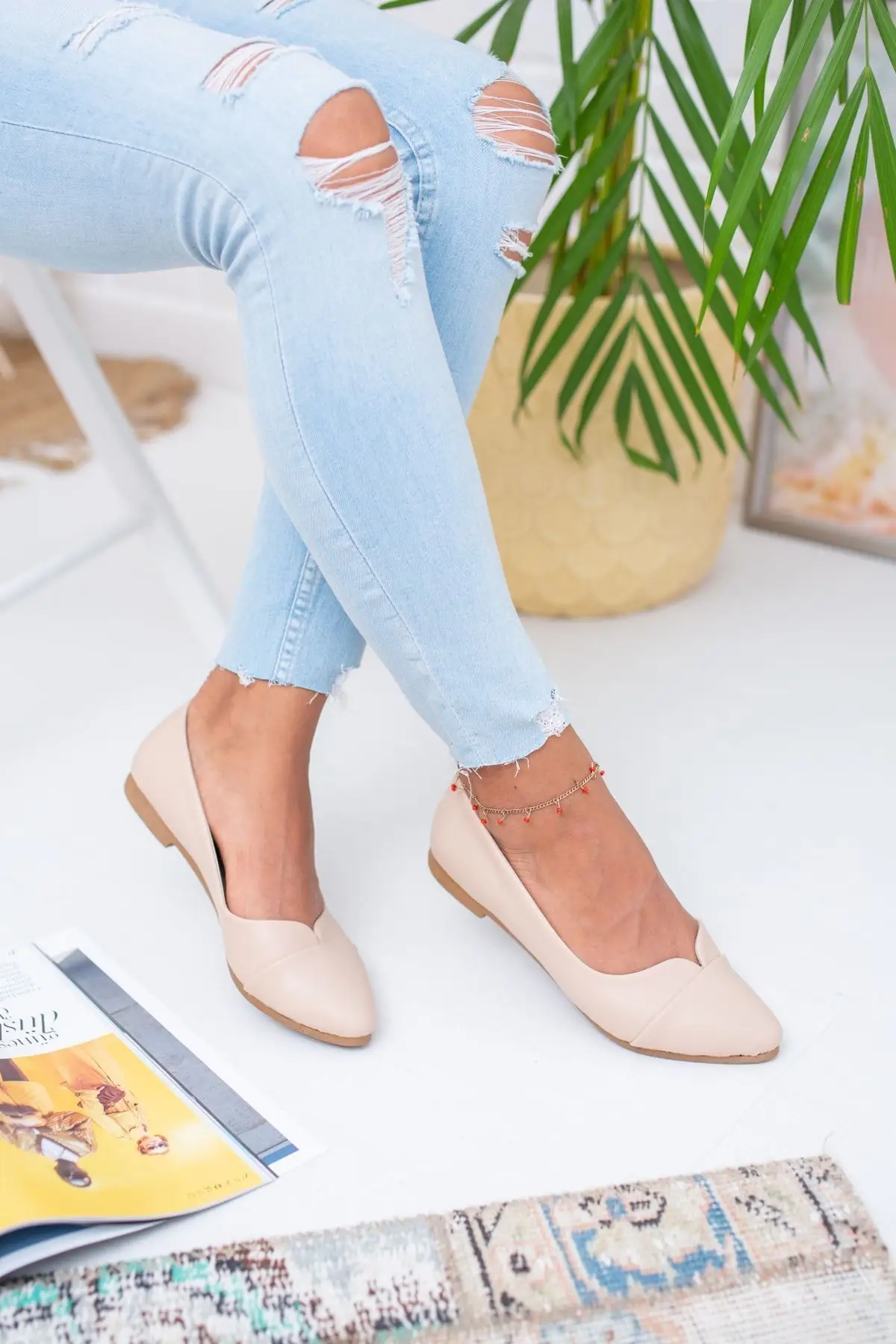 

SarEn V Model Complexion Skin Ballerina