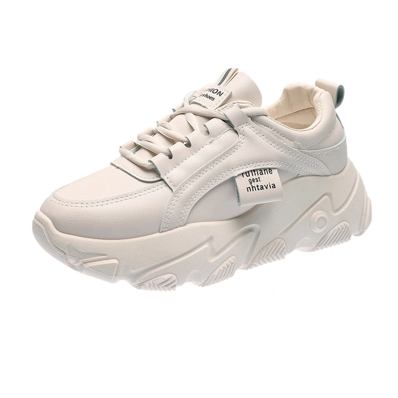 Женские кроссовки на массивной подошве модные дизайнерские удобные кожаные