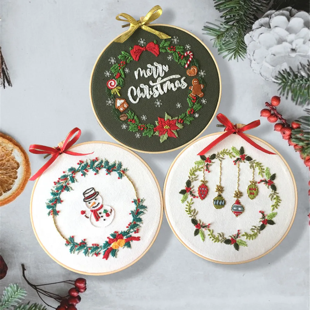 

Christmas Embroidery Stitch Starter Kit DIY Handmade Xmas Pattern Cloth Embroidery Hoop Beginner Embroidery Round Cross Stitch