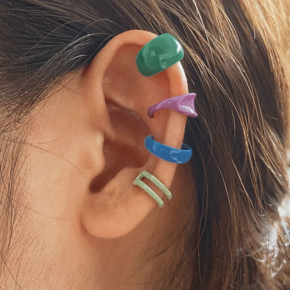 

4PCS/SET Rainbow Bohemia Fake Piercing Clip On Earrings for Women Girls Beach Vacation Boho Ear Clip Cuff Wrap Earrings Jewelry