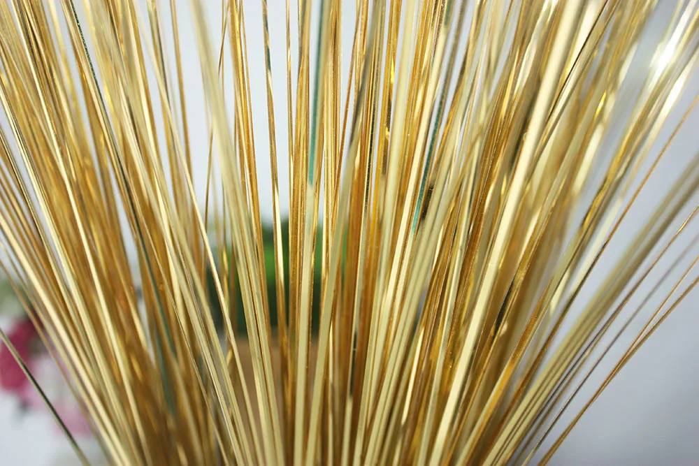 

2pcsPVC Flash Laser Laser Grass Home DIY Christmas and Halloween Decoration Materials