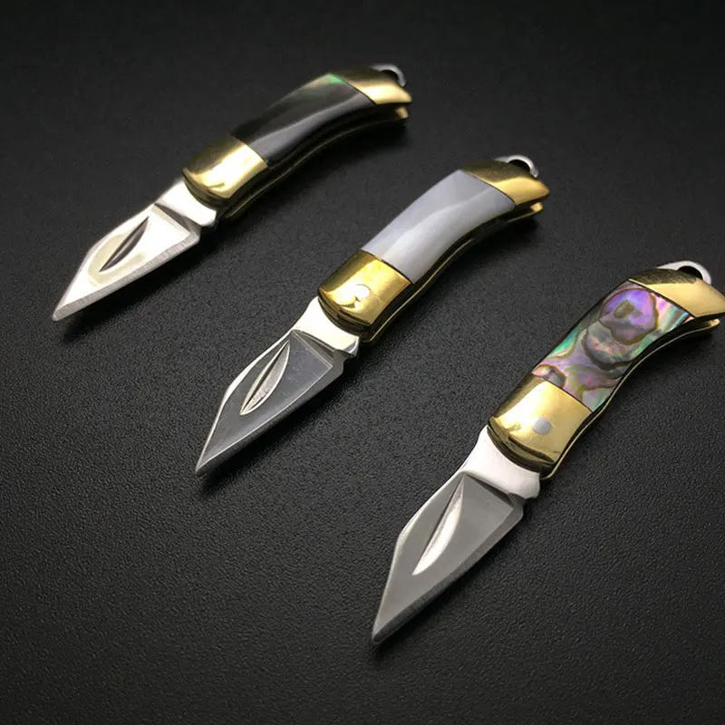 

1PC Portable Folding Knife Keychain Mini Miniature Pocket Knife Fruit Peeler Tea Cutter Outdoor Tool