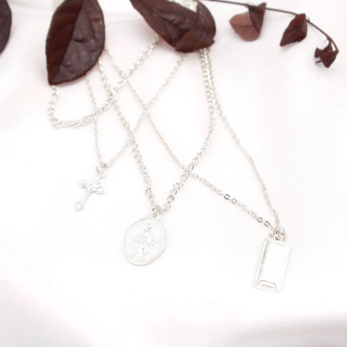 Retro Exaggerated Chain Necklace Personality Metal Cross Multilayer Pendant Necklaces for Women Fashion Neck Jewelry XL804 | Украшения и